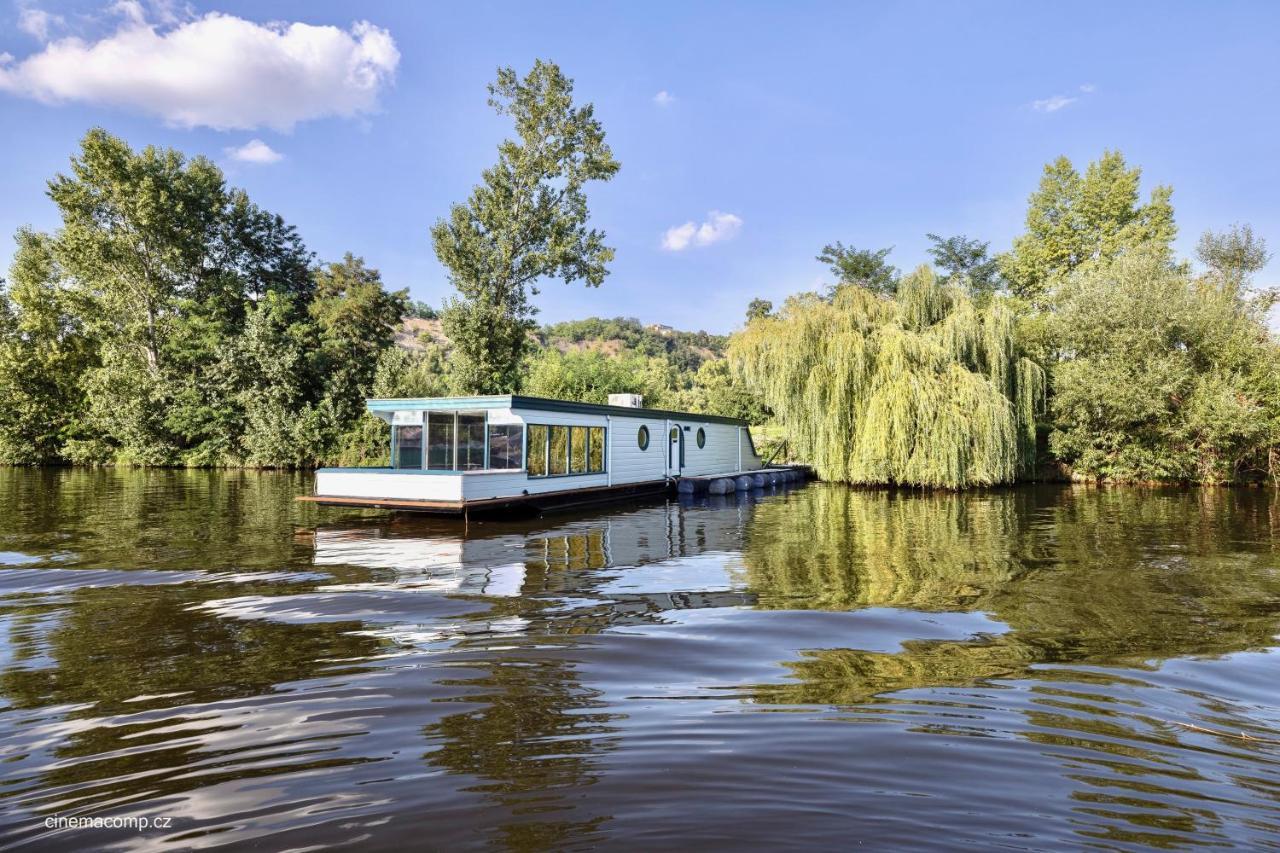 Houseboat - Place In ספינת מלון